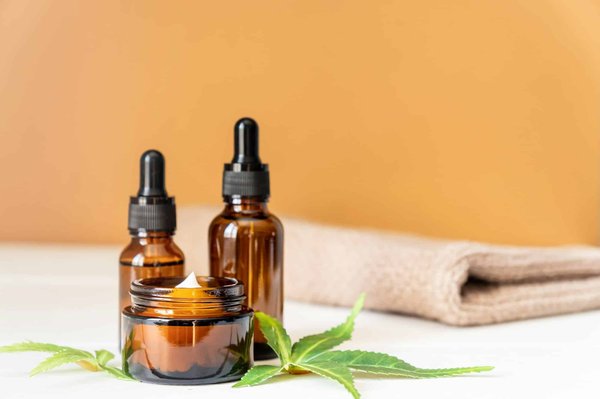 Huile de chanvre : le remède miracle pour réguler votre santé